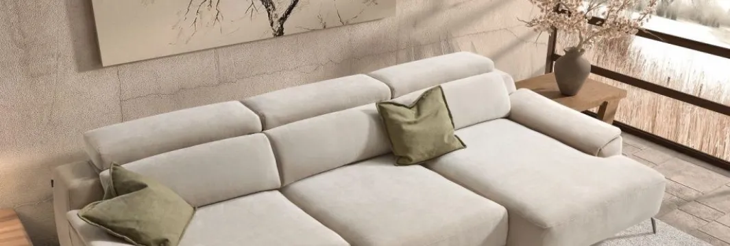 Sofá moderno