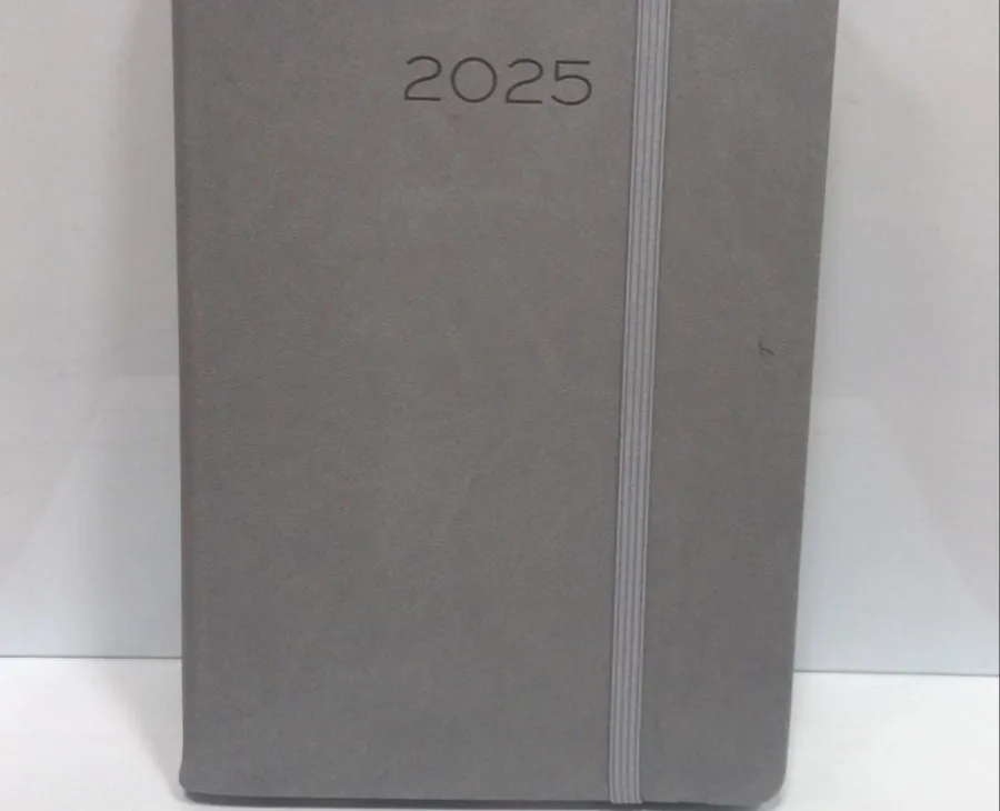 Agenda 2025 Clásica Gris