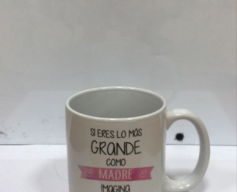 Taza “Si eres lo más grande como madre… imagina como abuela”